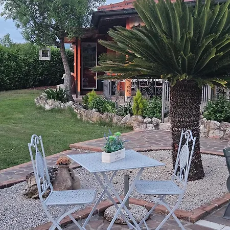 Ferro Di Cavallo Couette-café Tivoli