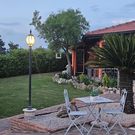 Ferro Di Cavallo Couette-café